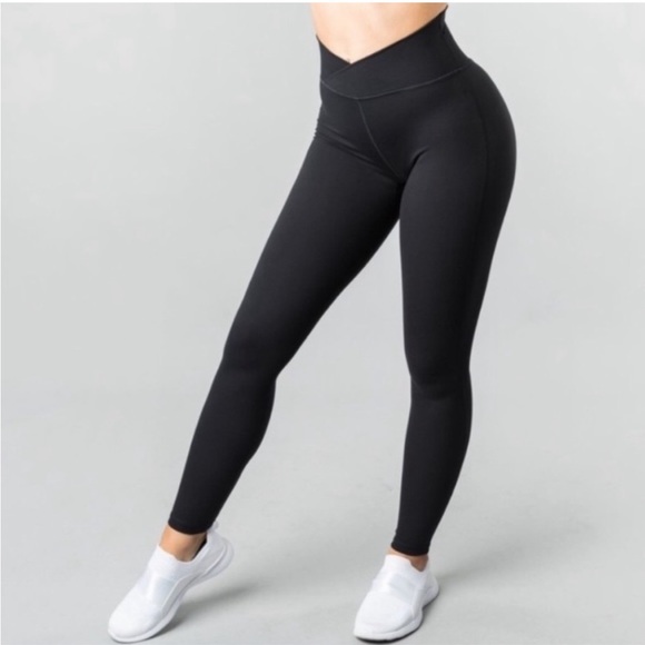 Alphalete Pants & Jumpsuits Alphalete Surface Path Crossover